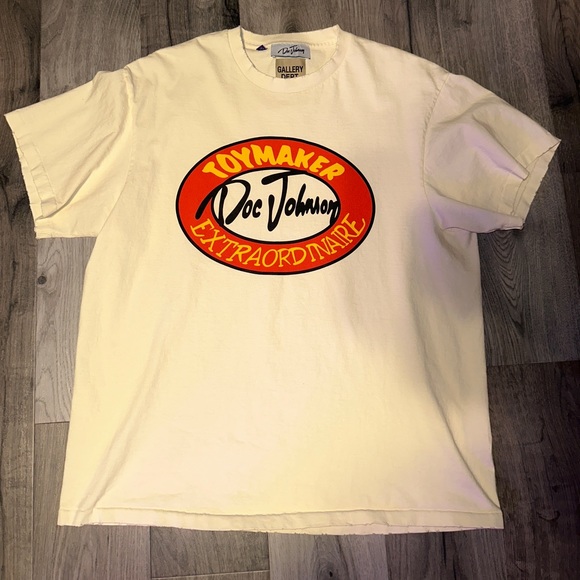 Gallery dept doc Johnson t shirt - Picture 1 of 3